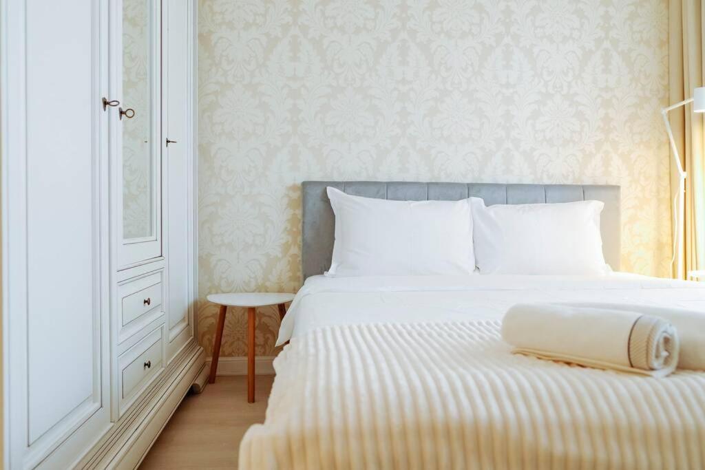 Elegant Vibes Apartment Next To Obor Market Bucarest Exterior foto
